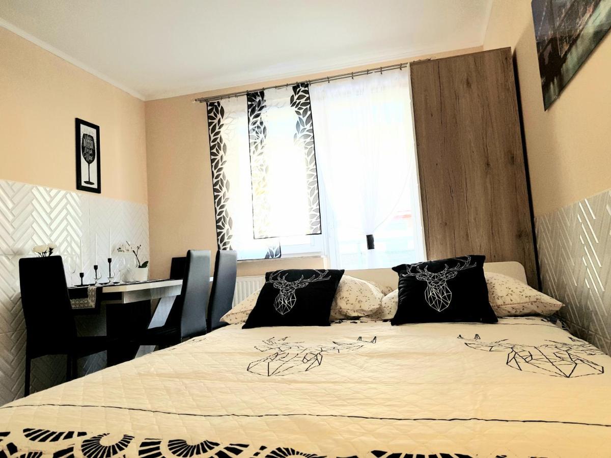 Apartment Glamour Downtown Balcony Krakow Ngoại thất bức ảnh