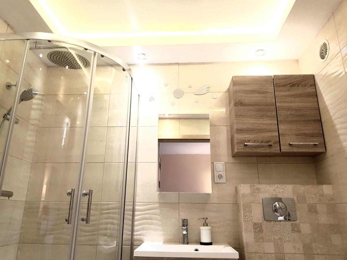 Apartment Glamour Downtown Balcony Krakow Ngoại thất bức ảnh