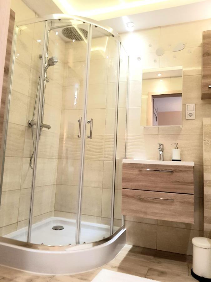 Apartment Glamour Downtown Balcony Krakow Ngoại thất bức ảnh